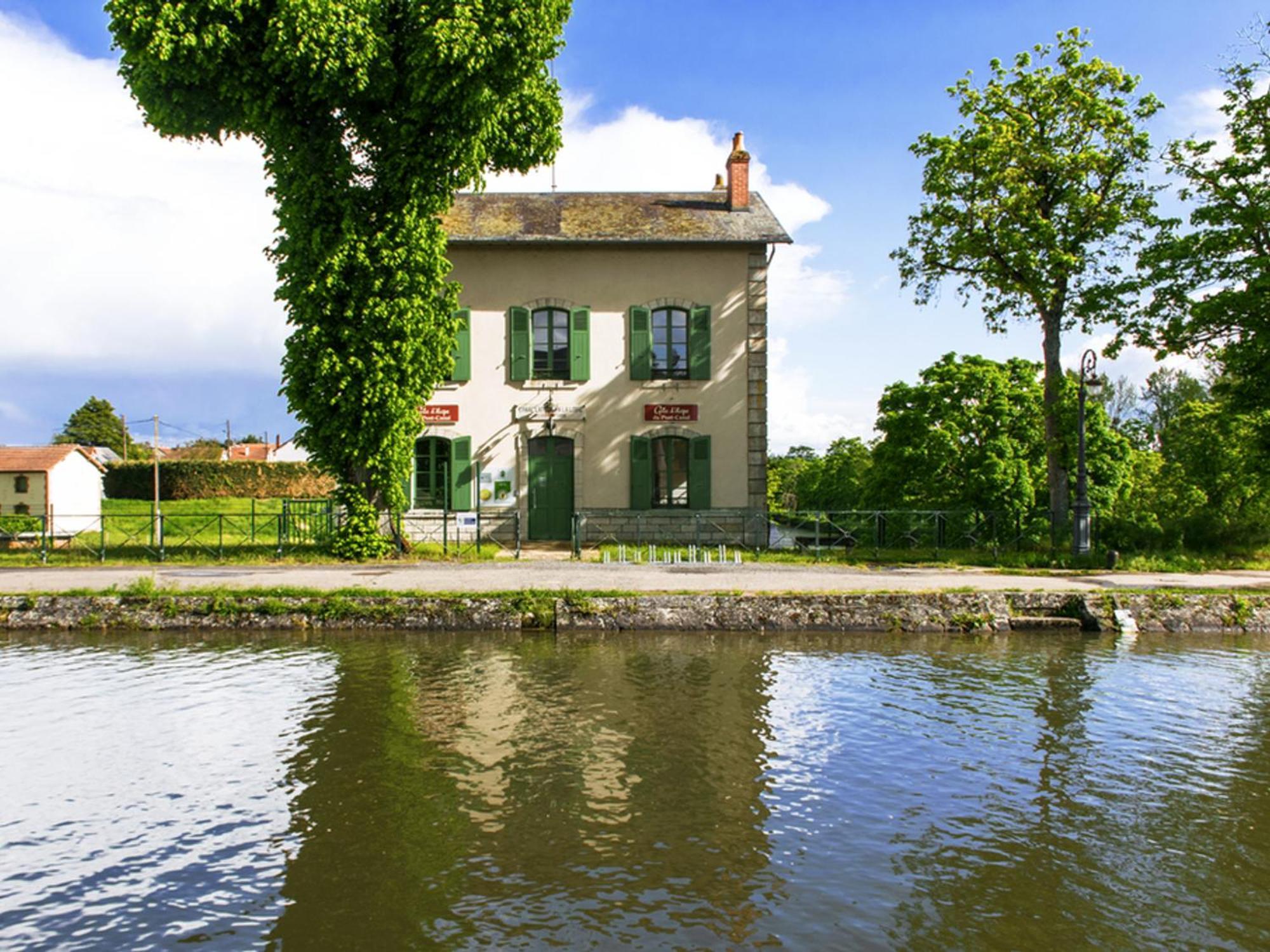 Gite D'Etape Sur Le Pont-Canal De Briare - Fr-1-590-454 Bed & Breakfast ภายนอก รูปภาพ